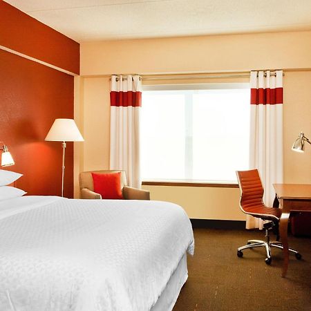 Four Points By Sheraton Louisville Airport Eksteriør bilde