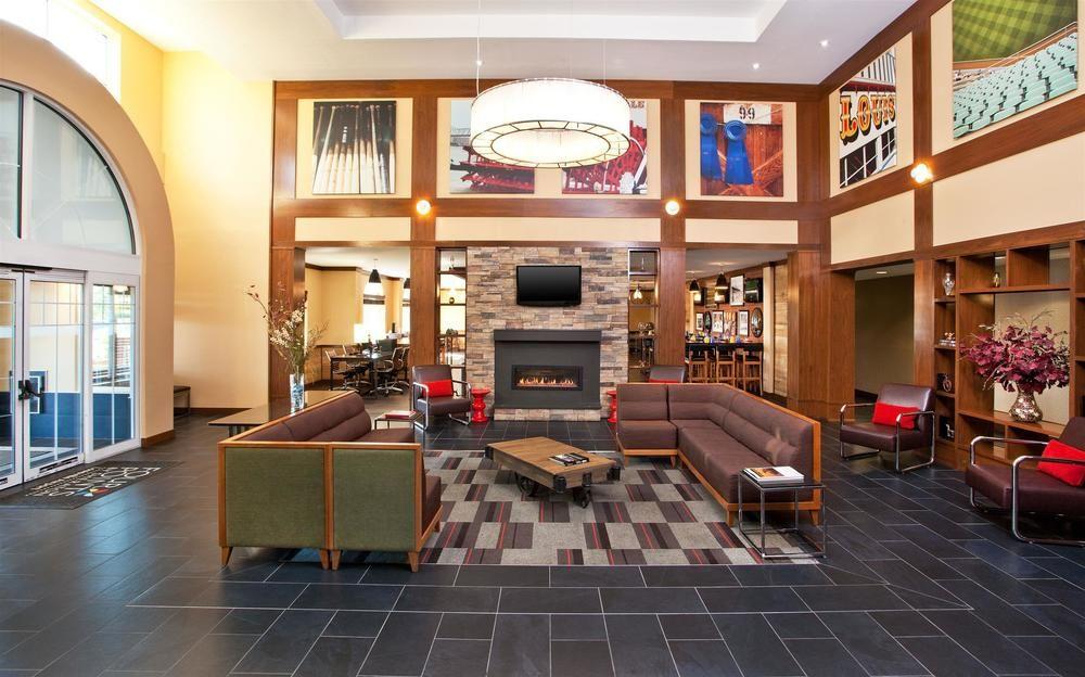 Four Points By Sheraton Louisville Airport Eksteriør bilde