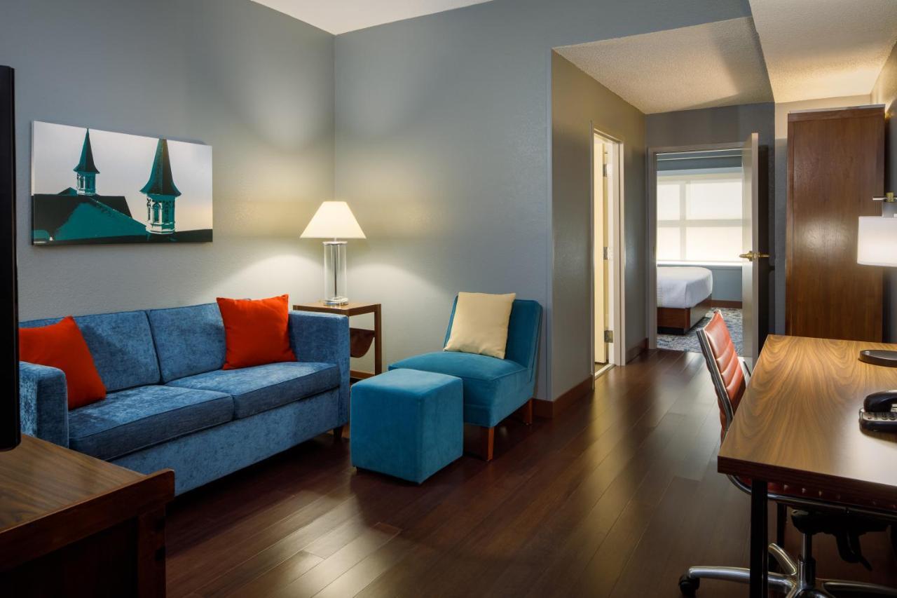 Four Points By Sheraton Louisville Airport Eksteriør bilde