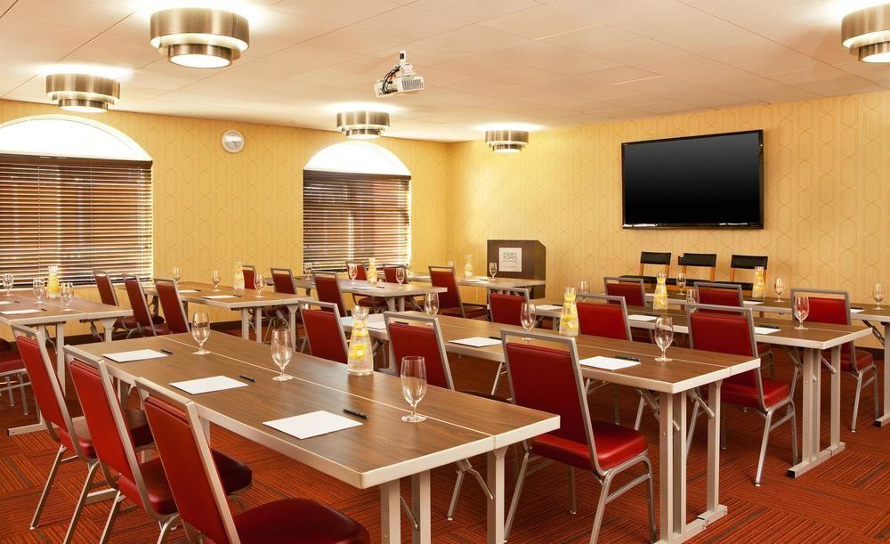 Four Points By Sheraton Louisville Airport Eksteriør bilde