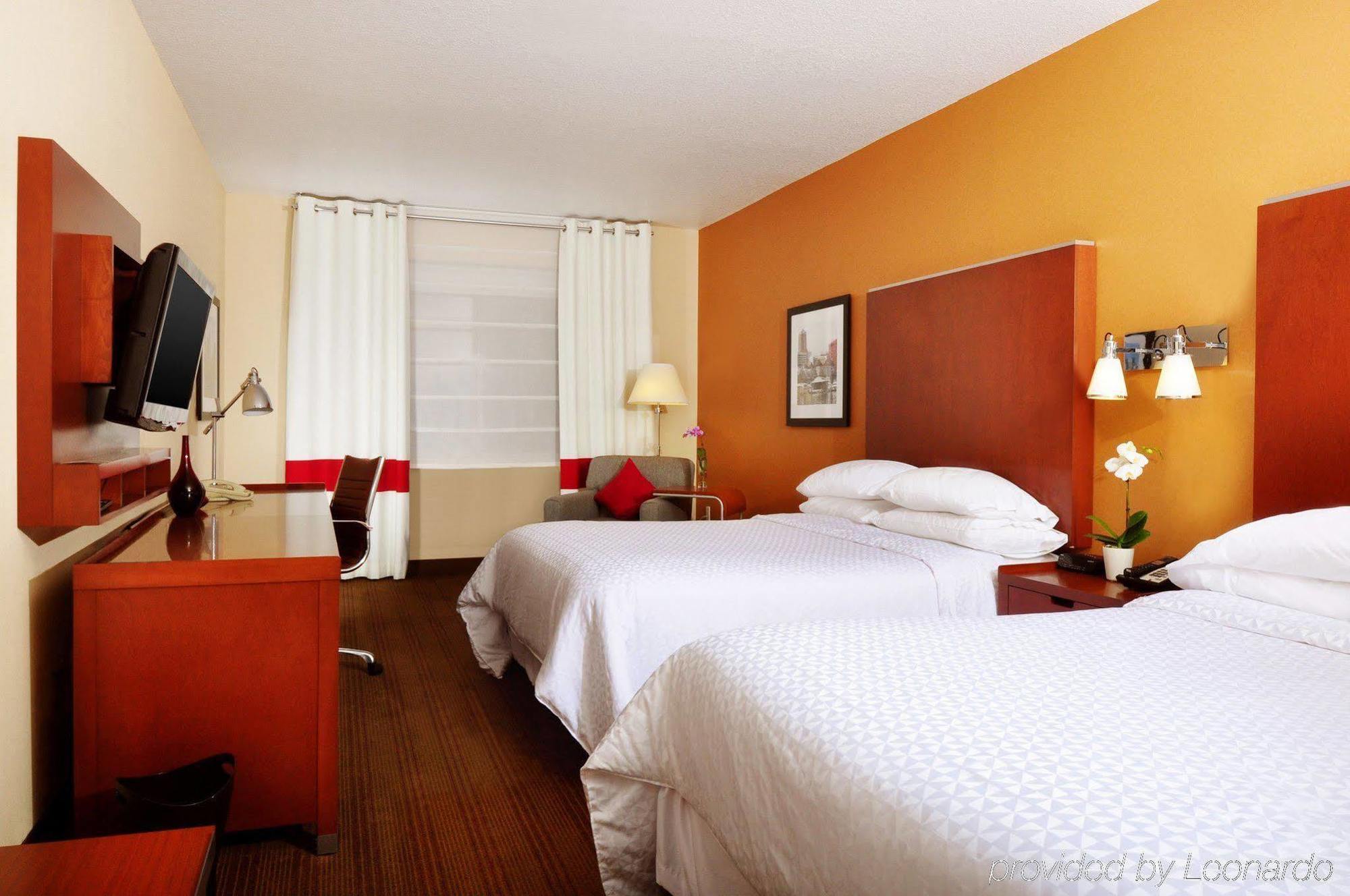 Four Points By Sheraton Louisville Airport Eksteriør bilde