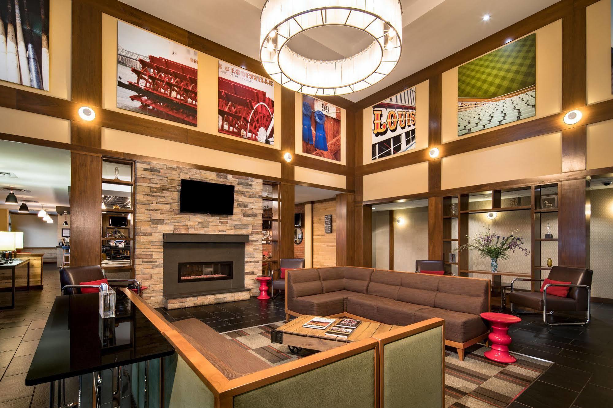 Four Points By Sheraton Louisville Airport Eksteriør bilde